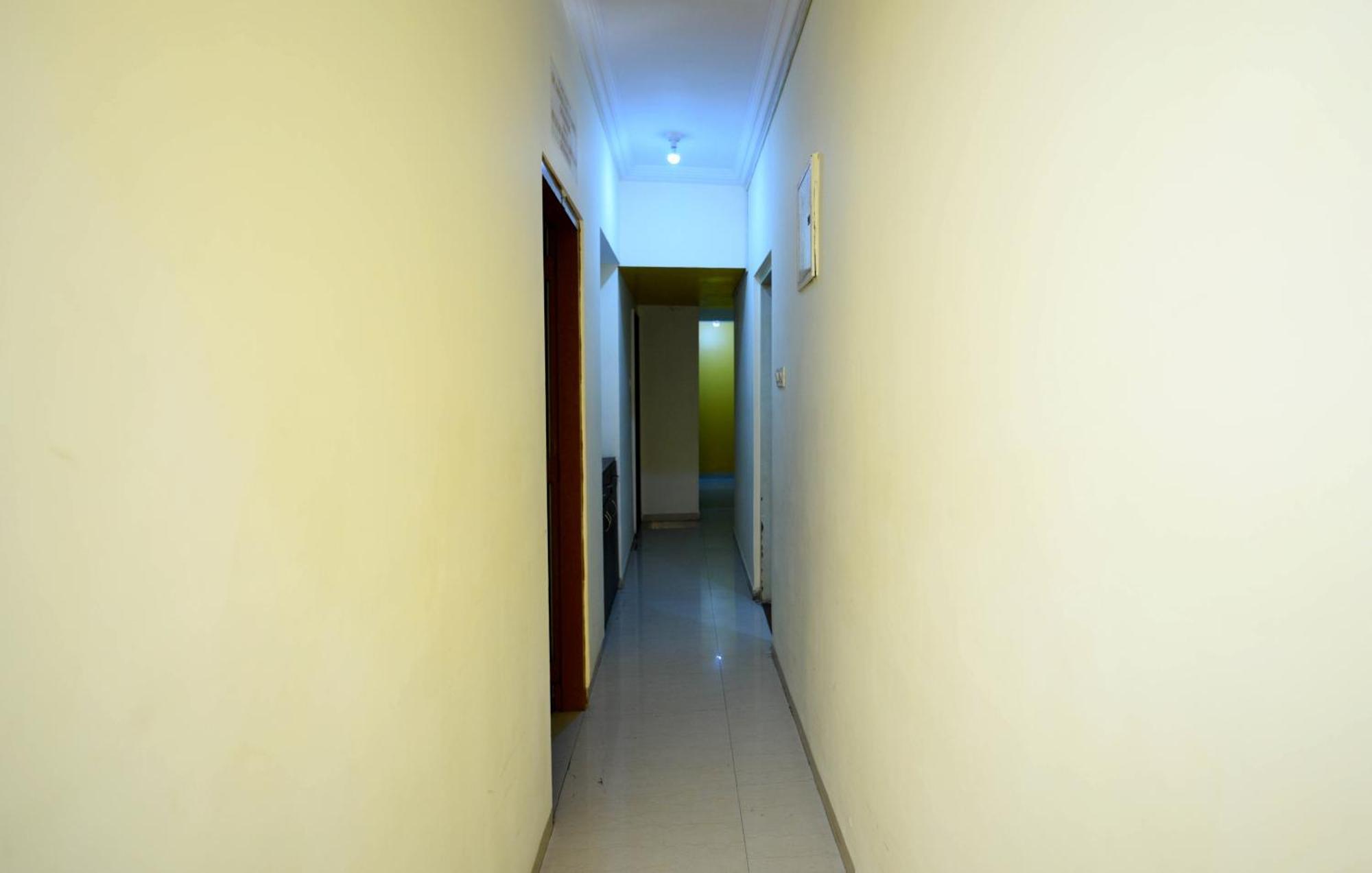 Lalsai Residency Andheri Мумбай Екстериор снимка