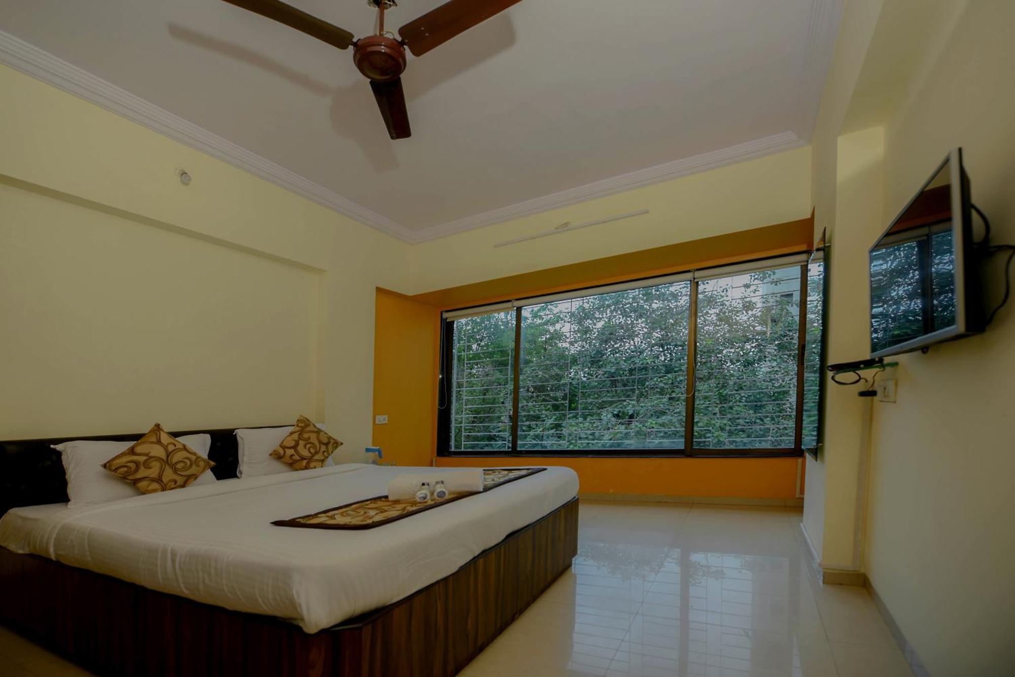 Lalsai Residency Andheri Мумбай Екстериор снимка