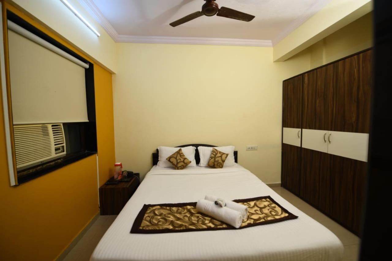 Lalsai Residency Andheri Мумбай Екстериор снимка